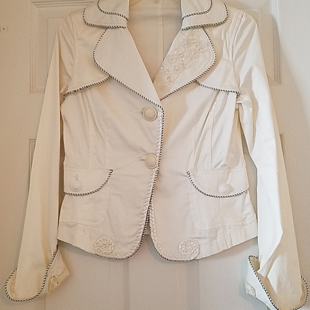 VINTAGE CHRISTIAN DIOR BLAZER.